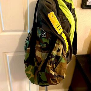Camo-Crossbody Bag